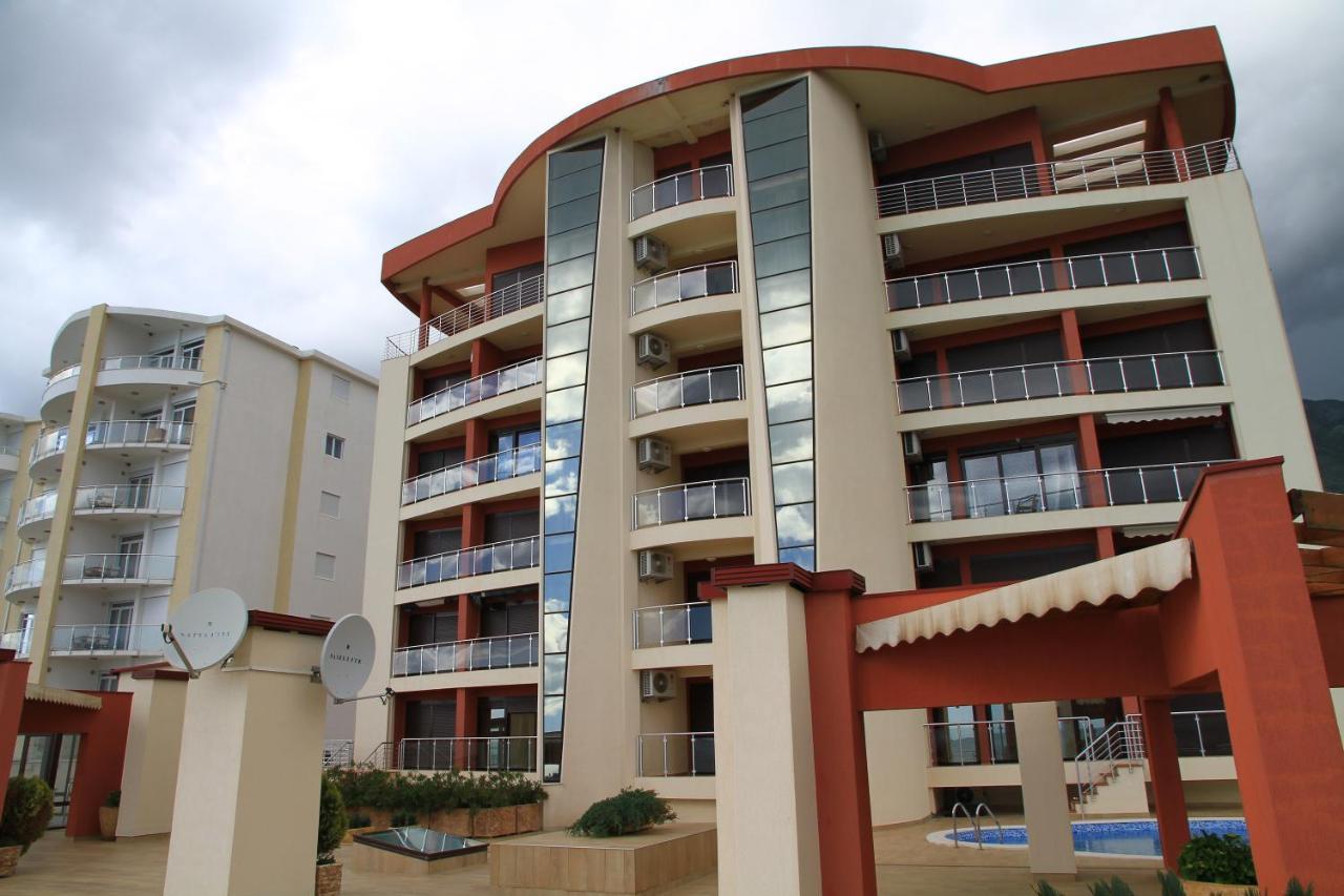 Bella Costa Apartment Dobra Voda Bagian luar foto