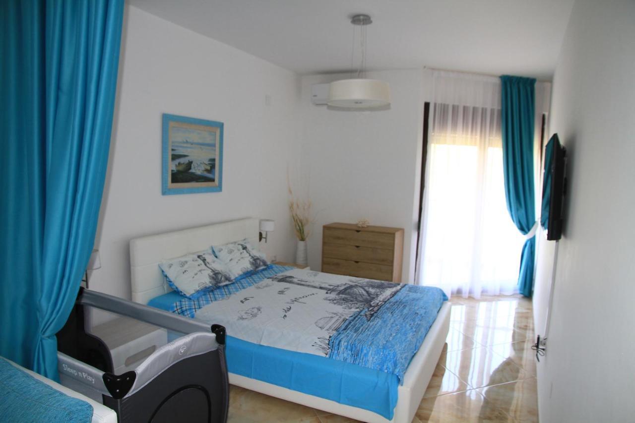 Bella Costa Apartment Dobra Voda Bagian luar foto