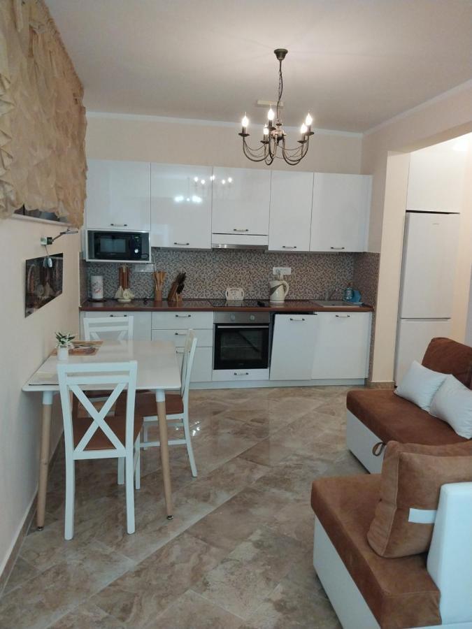 Bella Costa Apartment Dobra Voda Bagian luar foto